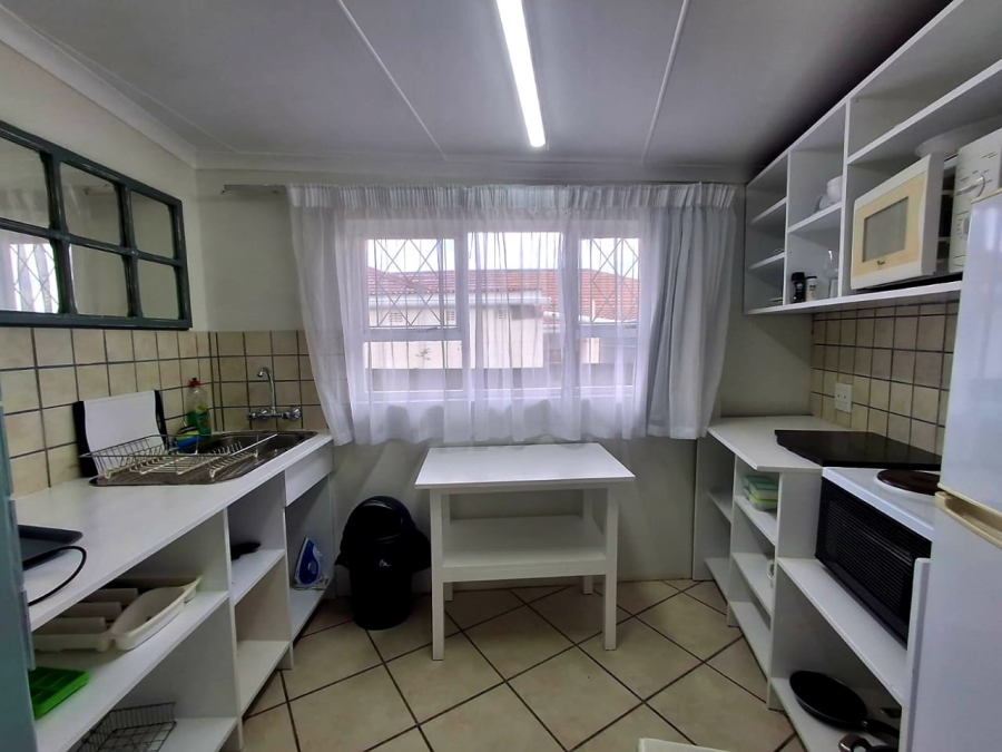7 Bedroom Property for Sale in Baysville Eastern Cape